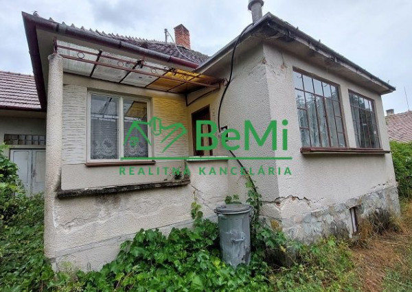 Exkluzívne na predaj rodinný dom v obci Norovce