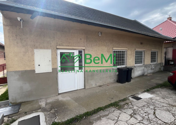 TO - predaj komerčnej budovy 105-15-ROCHE