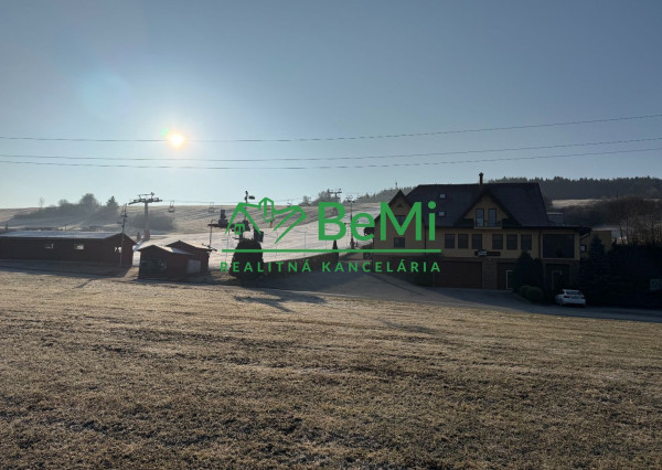 Pozemok v obci Krušetnica hneď pri vleku