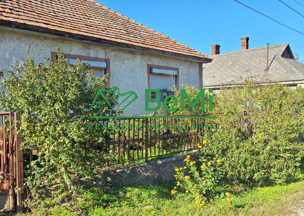 Rodinný dom v obci Pere v Maďarsku - Na predaj