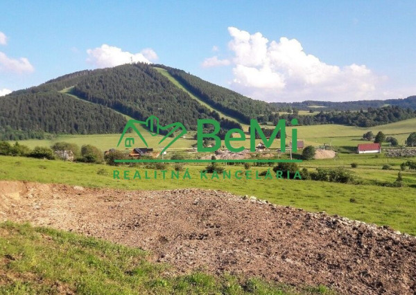 Predaj: Pozemok Čičmany, okres Žilina 730m2( 070-14-PEMOa)