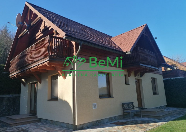 Rodinný dom v Námestova, časť  Slanická osada