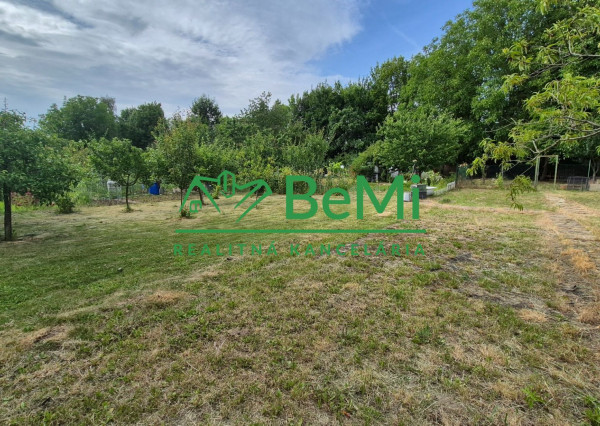 Predaj, záhrada v záhradkárskej oblasti - Levice(015-14-MIVY)