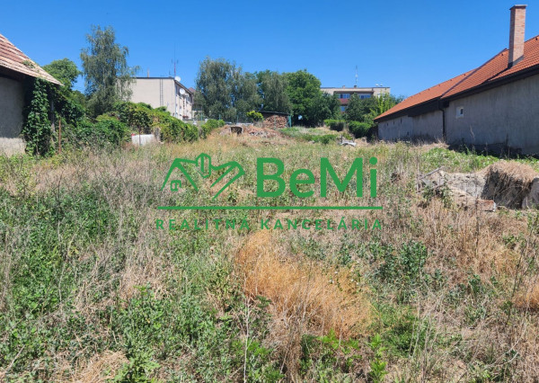 Predaj, pekný slnečný pozemok-Vyškovce na Ipľom(004-14-MIMI)