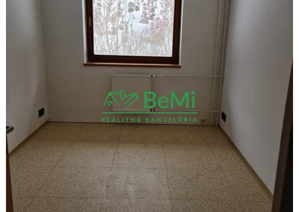 Predaj, Objekt, Makov, okr: Čadca (730-18-JAS)