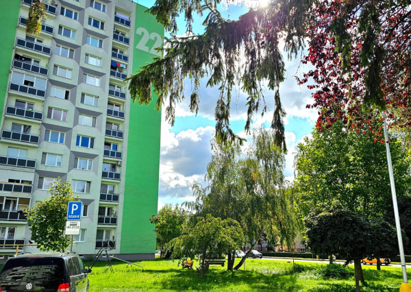3-IZB. BYT S BALKÓNOM CENTRUM RIMAVSKÁ SOBOTA