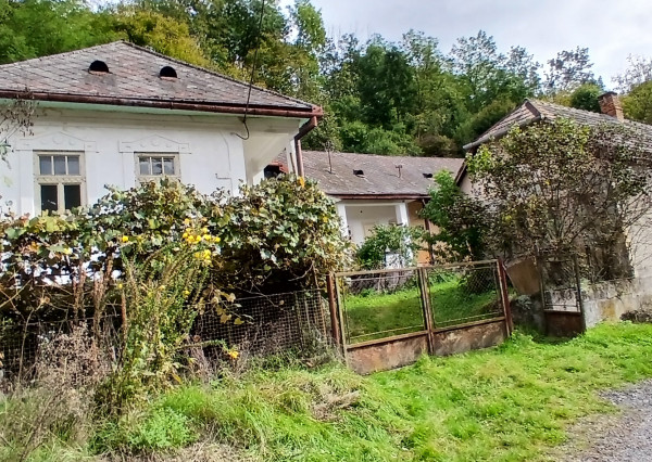 Predaj,  rodinný dom pod lesom - Senné/ Príboj (007-12-MIMI)