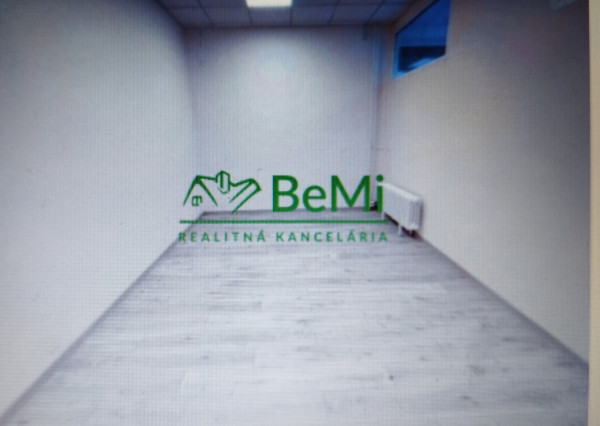 Kancelársky/prevádzkový priestor na prenájom-Lučenec