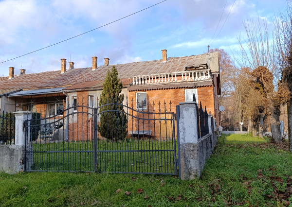 Rodinný dom v Slavošovciach aaj pre tri rodiny-97000,-Eur