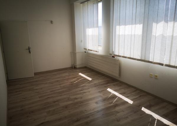 Prenájom kancelárií na Bratislavskej ulici Galanta 033-28-EVBA