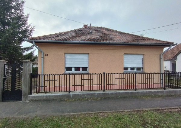 Rodinný dom na predaj -Litke