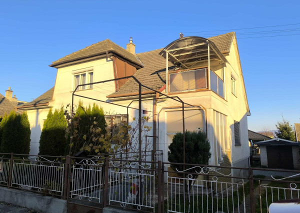 Dom pri Čachtickom hrade