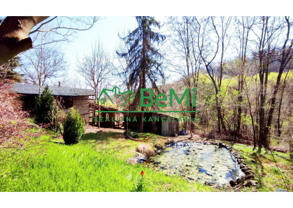 CHATA NA POLOSAMOTE 2733m² - NA PREDAJ