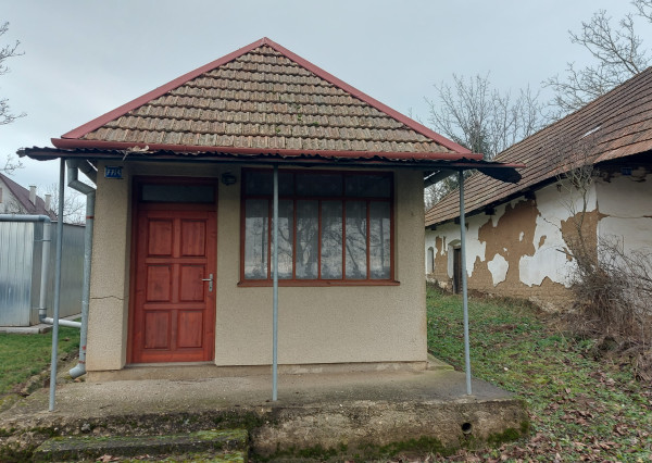 Predaj viničný domček Horný Oháj(242-13-JUF)