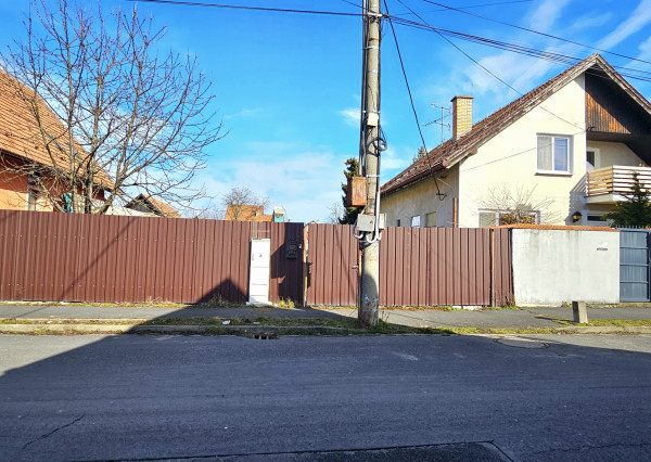 STAVEBNÝ POZEMOK V RIMAVSKEJ SOBOTE - NA PREDAJ