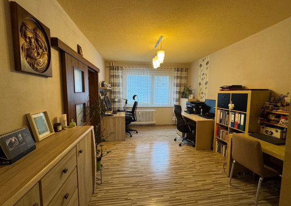 Na predaj 4-izbový byt na Brezovci – ulica Mierová