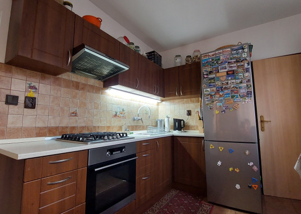 Exkluzívne na predaj 4iz. byt + garsónka v centre Topoľčany