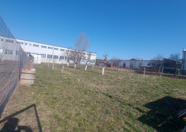 Predaj stavebný pozemok Zbehy pri Nitre (245-14-JUFa)