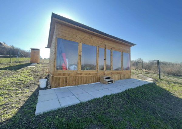 Predaj, záhrady s chatkou - Mýtne Ludany (047-14-HEKA)