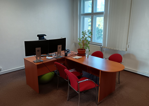 Prenájom: Kancel. priestory, 12m2-22m2, Žilina (251-28-MACH)