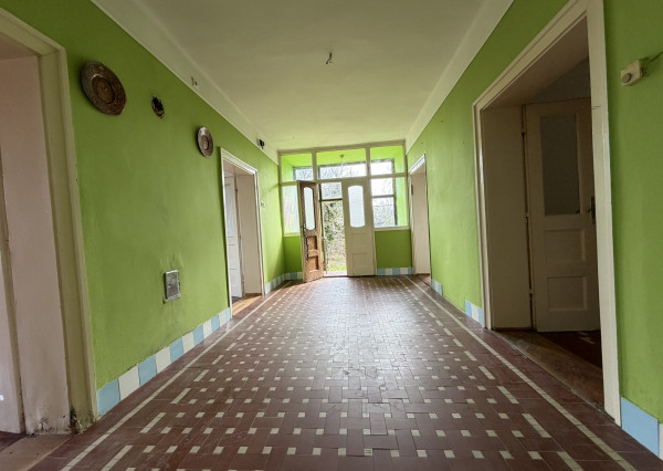 R E Z E R V O V A N Ý  Rodinný dom v obci Forró 47000,-Eur