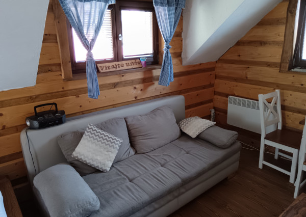 Predaj: Hosp. budova,180m2, Korňa, okres Čadca (254-12-MACH)