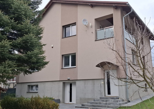 Rodinný dom po kompletnej rekonštrukcii v Zubrohlave