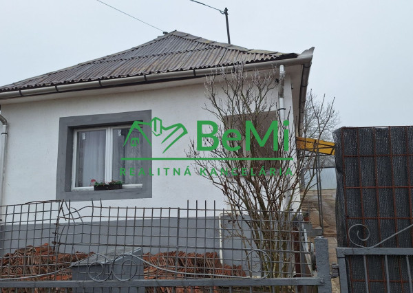 Zrekonštruovaný dom v Szalaszend- 44000,-Eur