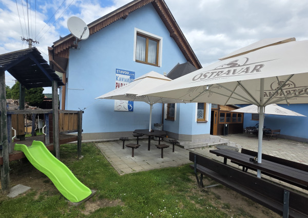 EXKLUZÍVNY Zabehnutý  polyfunkčný objekt s bowlingom