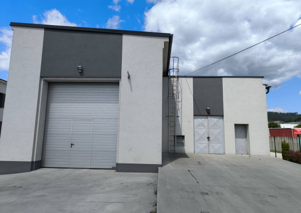 Prenájom priestorov, Kysucké Nové Mesto, 300m2,(211-27-PEMO)