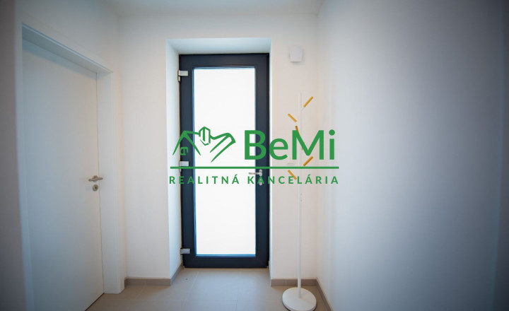 Rodinný dom na predaj v obci Borský Mikuláš - fotografia 10