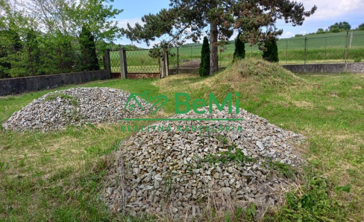 Predaj,  prevádzkový areál - Šahy (008-18-ERGA) - fotografia 10