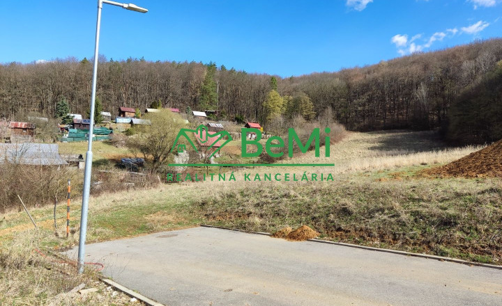 Investicný Stavebný Pozemok Kubrá  008-14-ROHOa - fotografia 1