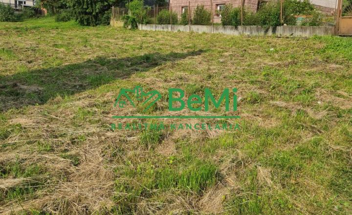 Predaj: Stavebný pozemok 871m2,Svrčinovec,Čadca (784-14-JAS)