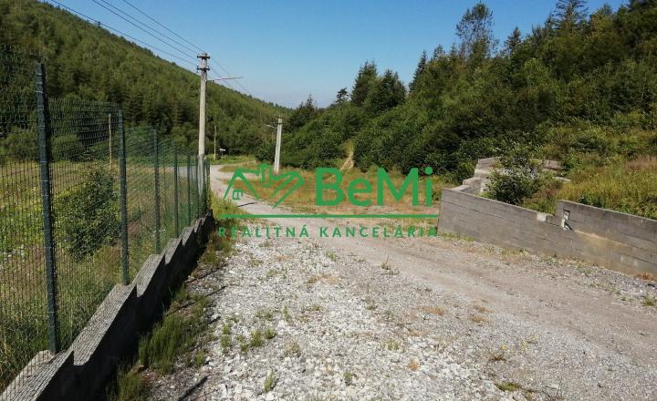Prenájom: Pozemok, 1738m2, Čadca, časť Čadečka (218-24-MACH) - fotografia 2