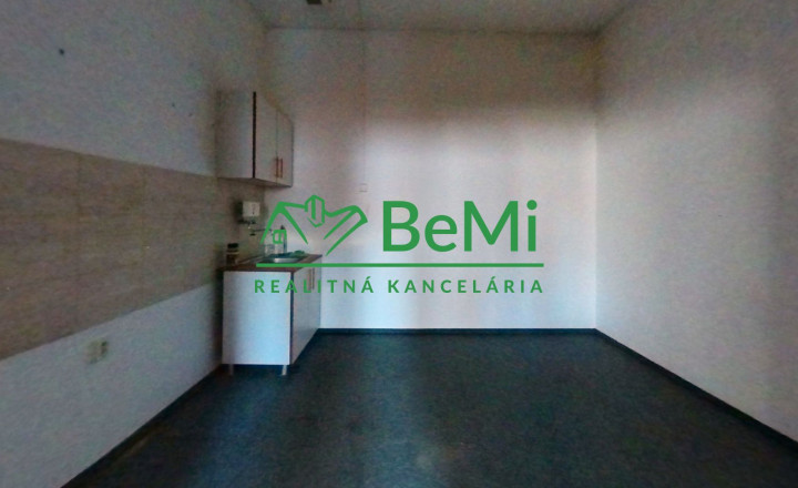 Komerčný /prevádzkový priestor na prenájom-Lučenec - fotografia 4