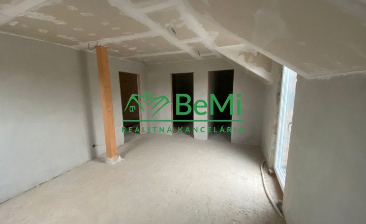5 izbový rodinný dom , hrubá stavba Nitra - Malý Lapáš ID 447-12-MIG - fotografia 22