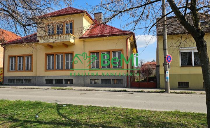 RODINNÁ VILA V CENTRE RIMAVSKEJ SOBOTY -EXKLUZÍVNE NA PREDAJ - fotografia 18