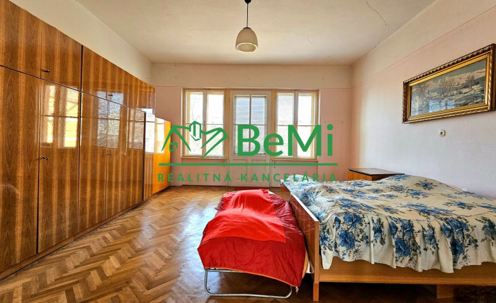 RODINNÁ VILA V CENTRE RIMAVSKEJ SOBOTY -EXKLUZÍVNE NA PREDAJ - fotografia 20