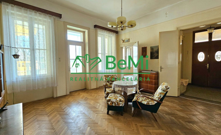 RODINNÁ VILA V CENTRE RIMAVSKEJ SOBOTY -EXKLUZÍVNE NA PREDAJ - fotografia 26