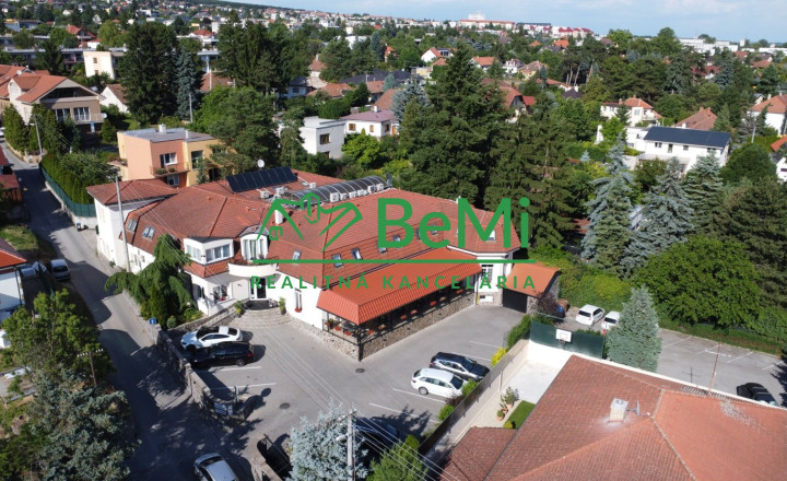 Hotel s reštauráciou v lukratívnej časti Nitra – Zobor                                 013-18-DABA - fotografia 1