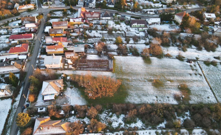PREDAJ - STAVEBNÝ POZEMOK -  MOJMÍROVCE  ID 025-14-FIJA - fotografia 5