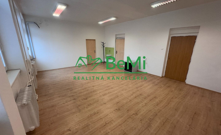 NA PRENÁJOM – kancelárske priestory od 18 do 37 m2, Nitra – Chrenová - fotografia 3
