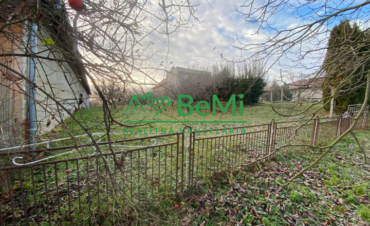 Veľké Chyndice pozemok 582 m2 ID 535-14-MIG - fotografia 8