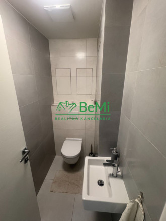 Luxusný 3-izbový byt s parkovacím miestom v srdci Nitry – Orbis Premium - fotografia 9