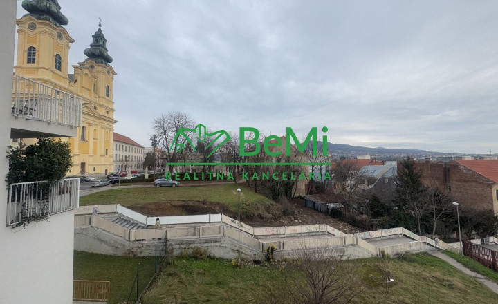 Luxusný 3-izbový byt s parkovacím miestom v srdci Nitry – Orbis Premium - fotografia 13