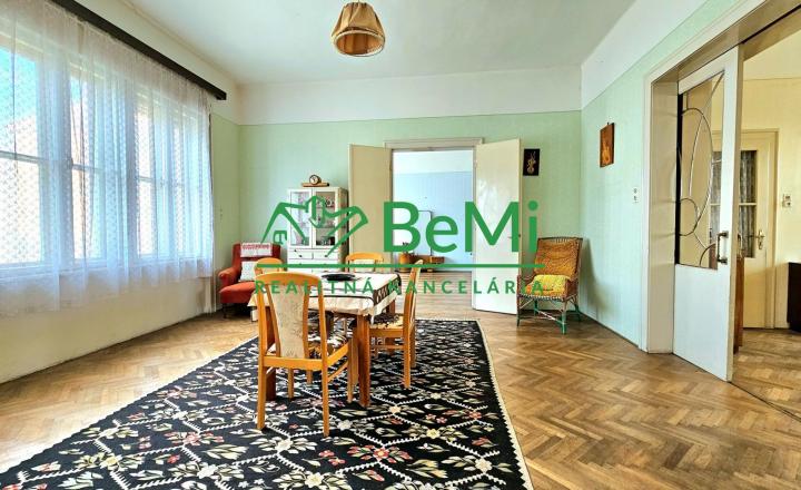 RODINNÁ VILA V CENTRE RIMAVSKEJ SOBOTY -EXKLUZÍVNE NA PREDAJ - fotografia 3