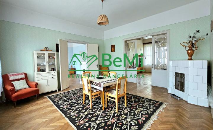 RODINNÁ VILA V CENTRE RIMAVSKEJ SOBOTY -EXKLUZÍVNE NA PREDAJ - fotografia 7