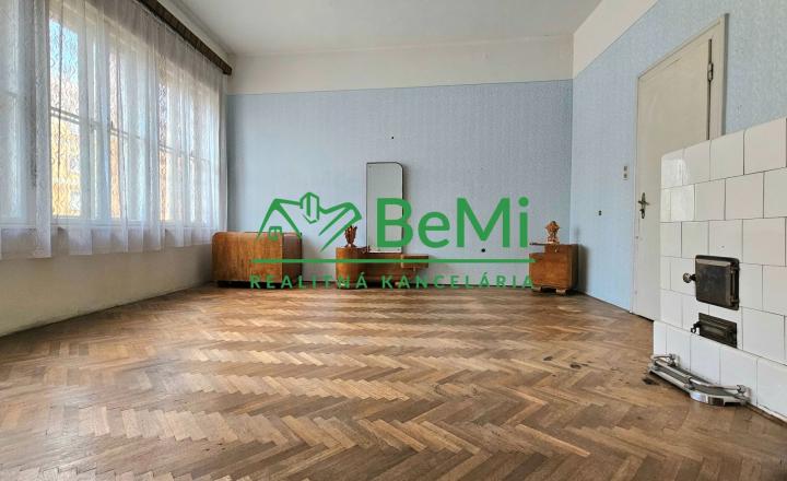 RODINNÁ VILA V CENTRE RIMAVSKEJ SOBOTY -EXKLUZÍVNE NA PREDAJ - fotografia 8