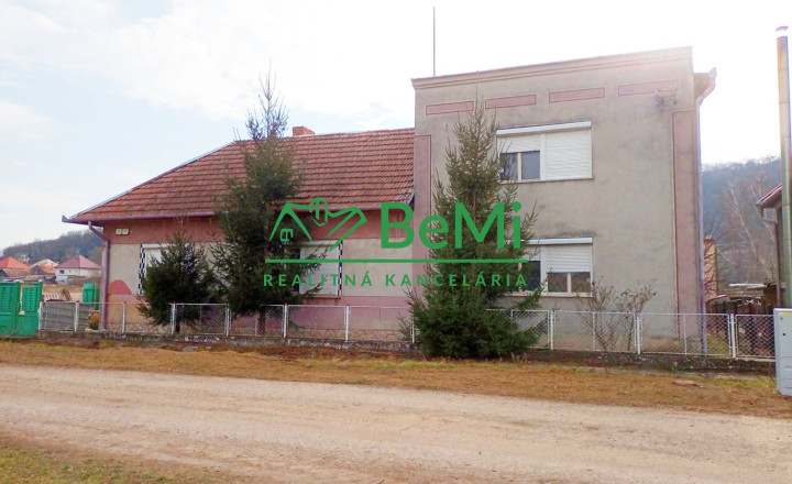 Predaj dvojgeneračného rodinného domu - Sazdice( 018-12-HEKA)